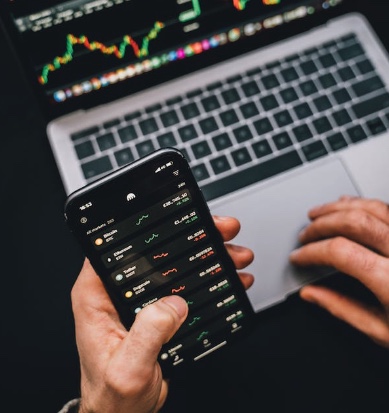 Dual Momentum Trading