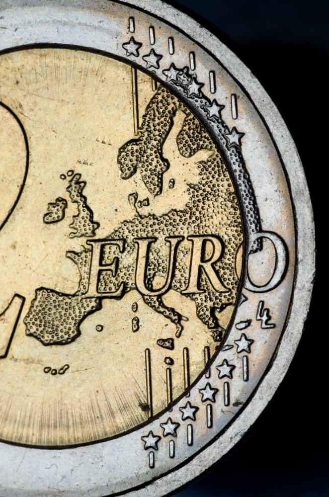 EUR/USD Extends Gains Due To Weakening Dollar